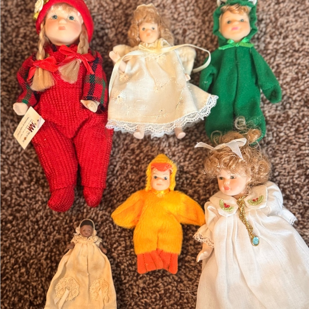 Assorted Miniature Full Porcelain Body dolls
